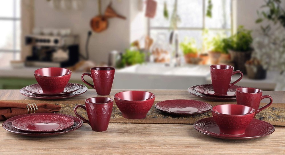 16 Piece Stoneware Scroll Dinnerware Red