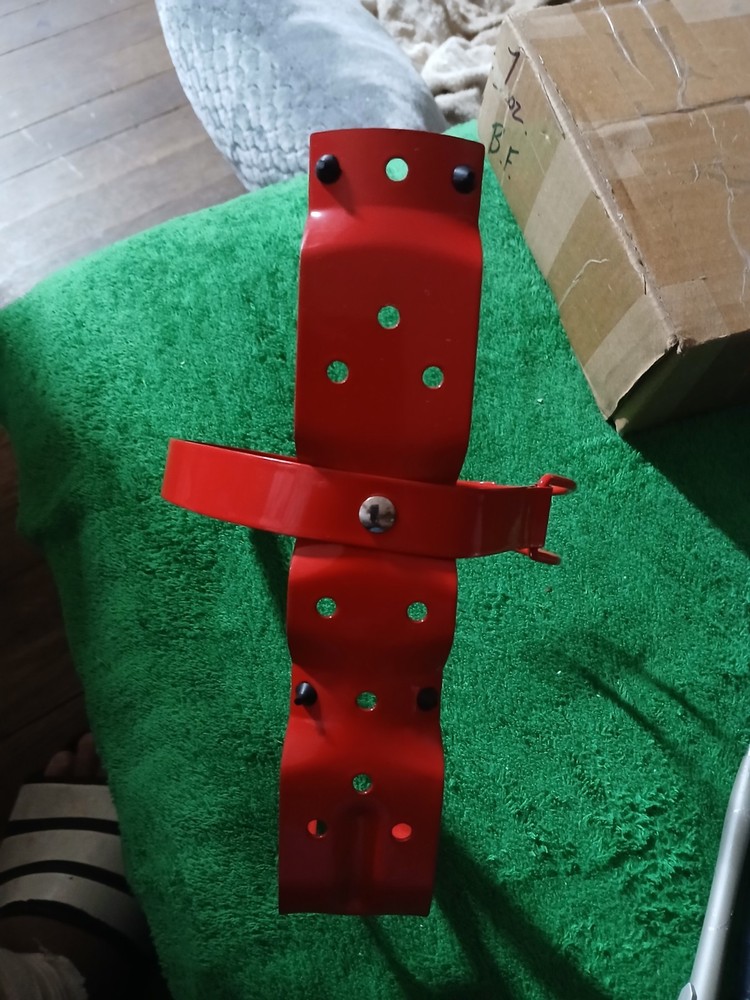 5 LB Fire EXTINGUISHER BRACKET