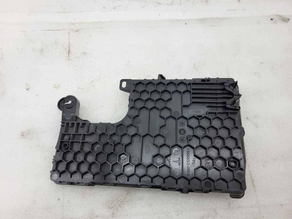 ⭕21-23 Tesla Model 3 Right Low Voltage Controller Electronic Module 1497848-00-E