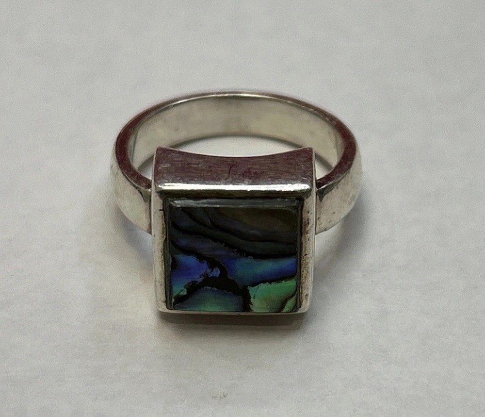 Vintage .925 Solid Sterling Silver Gemstone Ring