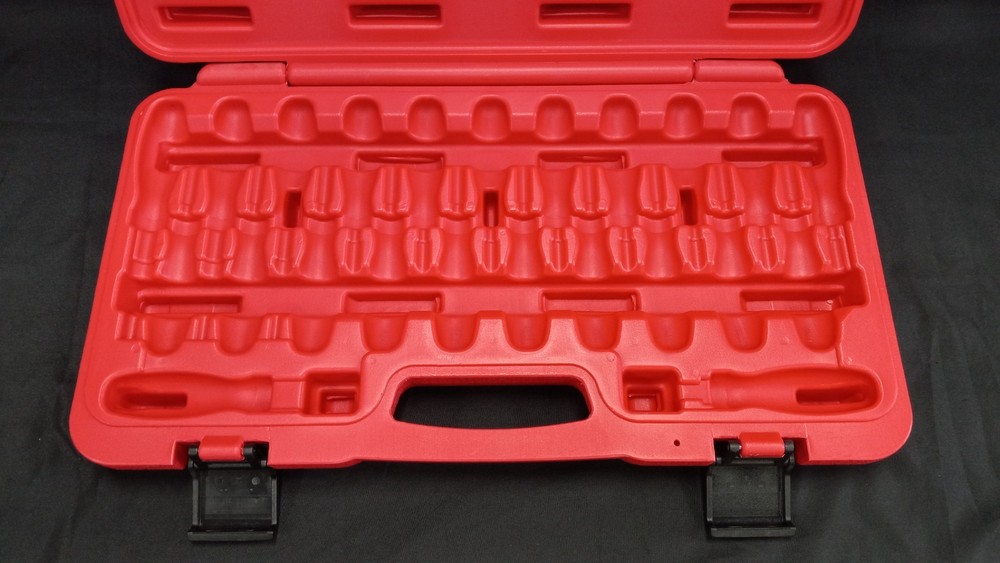 Mac Tools TT95839 23-PC. Universal Terminal Tool Kit