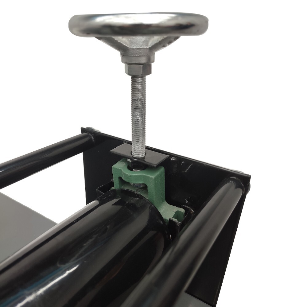 Ceramic Clay Plate Machine Single Axis Slab Roller Manual Pottory Sheet Making