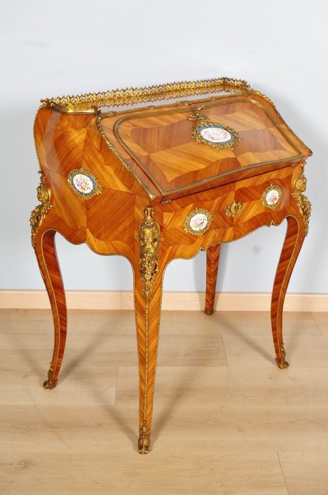 Napoleon III Sloping Desk