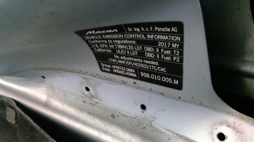 Used Front Left Door Assembly Front fits: 2017 Porsche MACAN Front Left Grade B