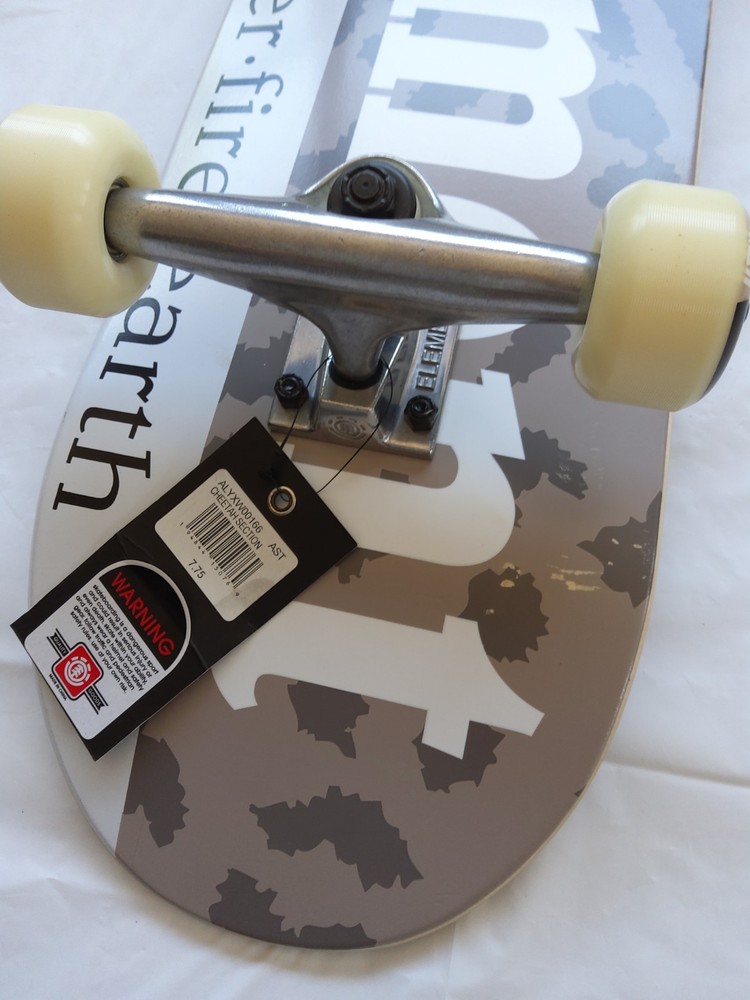 Element Skateboard Cheetah Section Team Edition Complete 7.75 Assembled