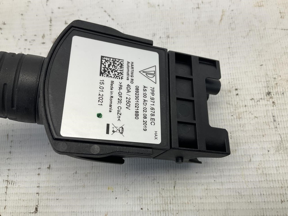 18-24 Porsche Cayenne Charging Cable For Main Socket T