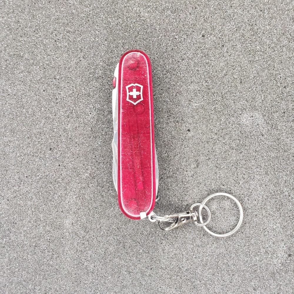 Victorinox Swiss Army Ruby Spartan Lite