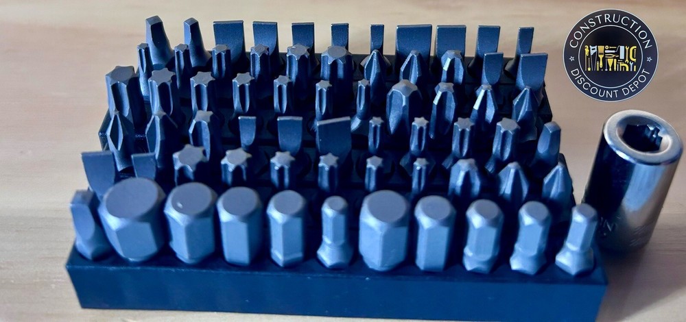 Huge 67 Piece CRAFTSMAN Interchangeable Screwdriver Tip With 1/4" Socket Adapter