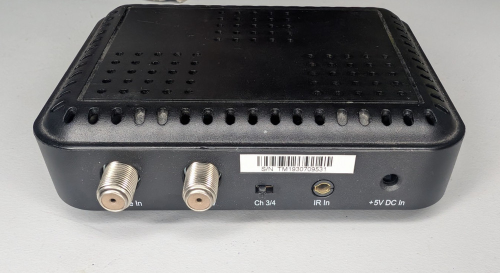 DCI1011COM XFINITY Comcast Digital Adapter Box No Cords Replacement Parts
