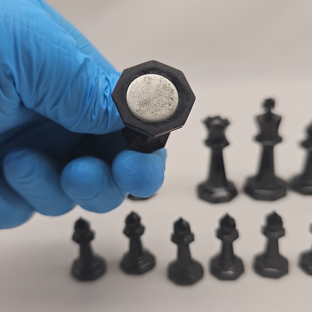Replacement Drueke Chess Pieces: Black Octagonal Plastic Weighted, 16 Pieces