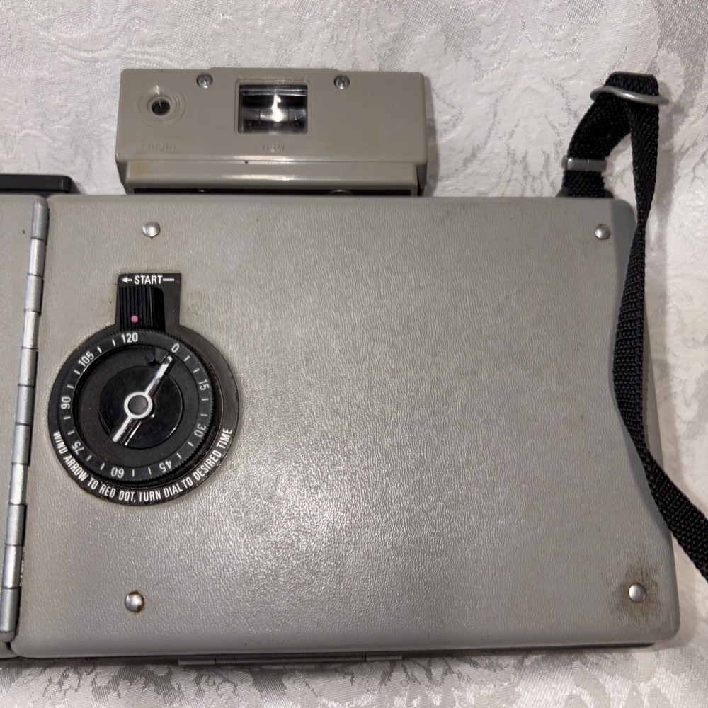 Vintage Polaroid Land Camera Countdown 70