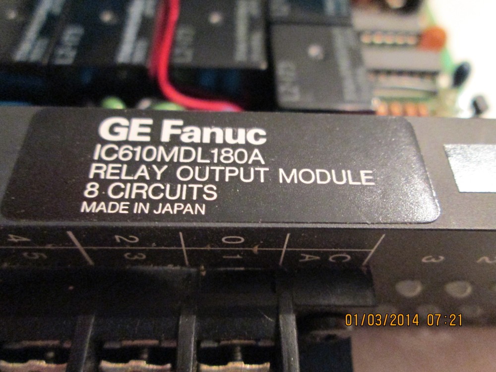 IGE Fanuc IC610MDL180A Relay Output Module