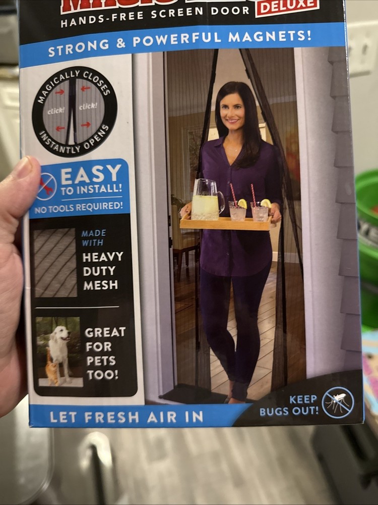 Magic Mesh Hands Free Screen Door