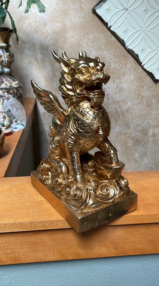 Gold Tone Winged Dragon Foo