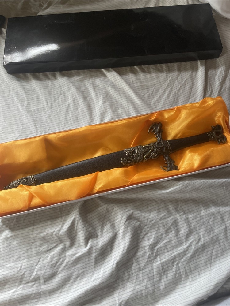 REAL dagger with dragon styled handle