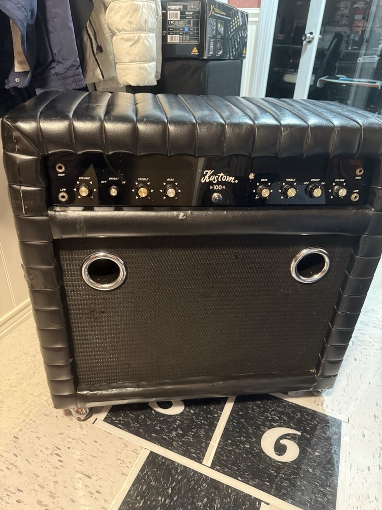 Vintage Kustom 100C-6