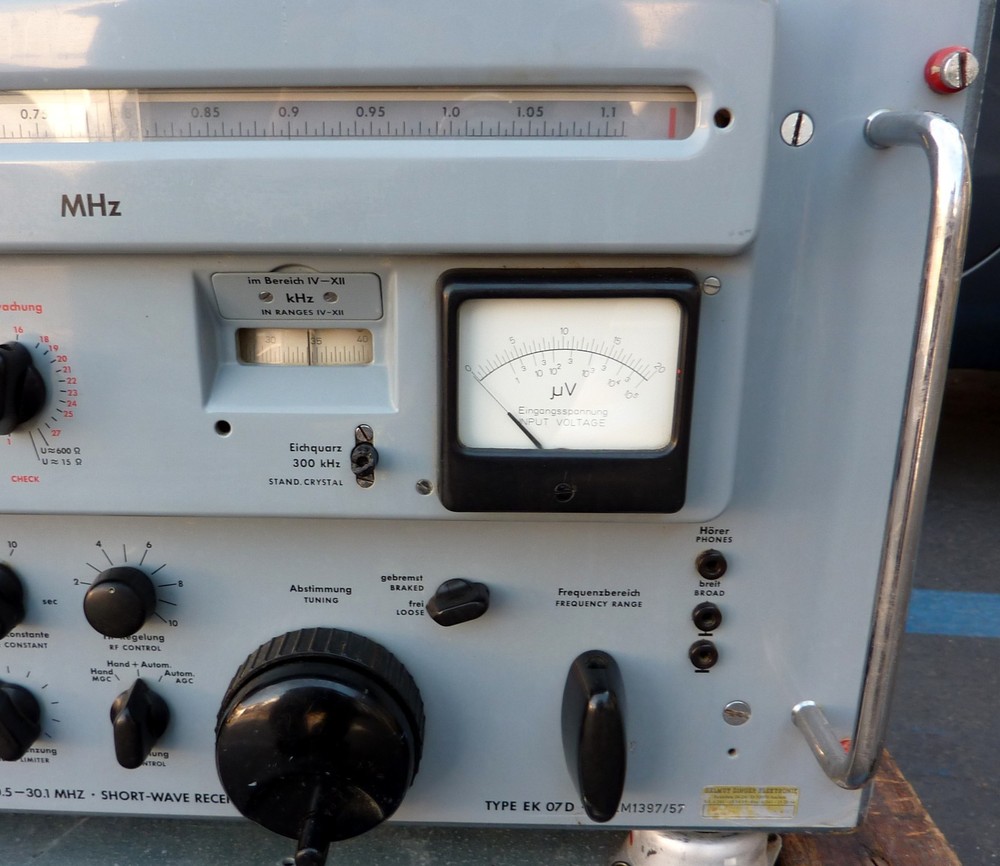 Rohde & Schwarz EK-07D Short Wave Receiver