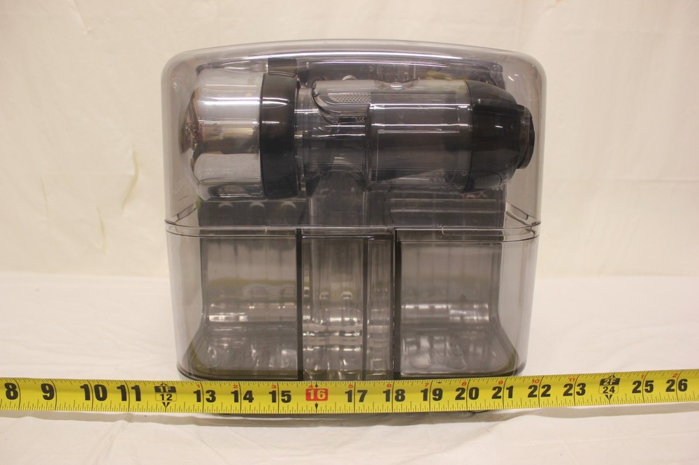 Omega CUBE300S Cube Slow Masticating Compact 200W Juicer C4