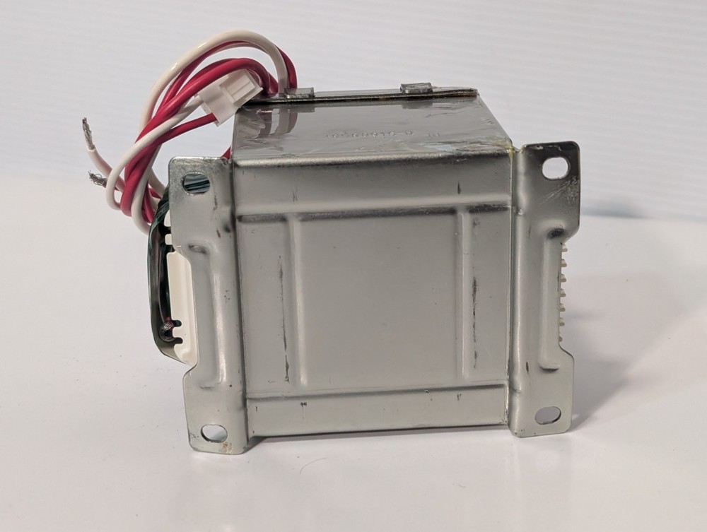 Skytron Stellar 23 Wall Control Transformer Surgical Lighting Components