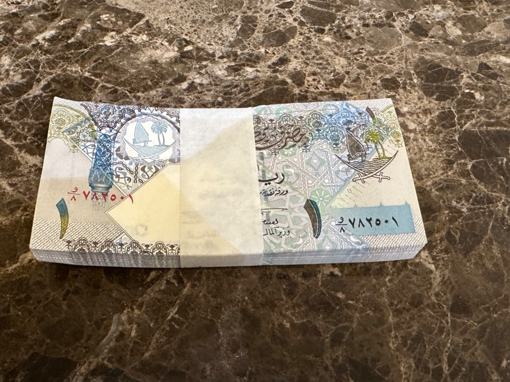 Full bundle serial  - Qatar 2003 - UNC bundle  - state of Qatar