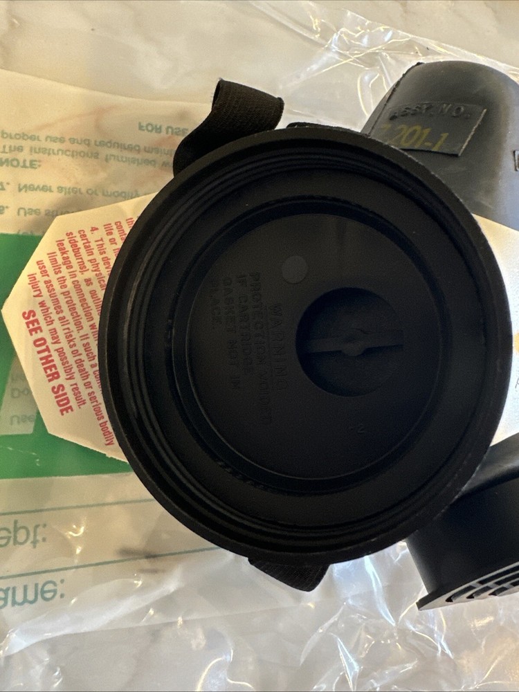 MSA COMFO II RESPIRATOR FACEPIECE BLACK MEDIUM 460968