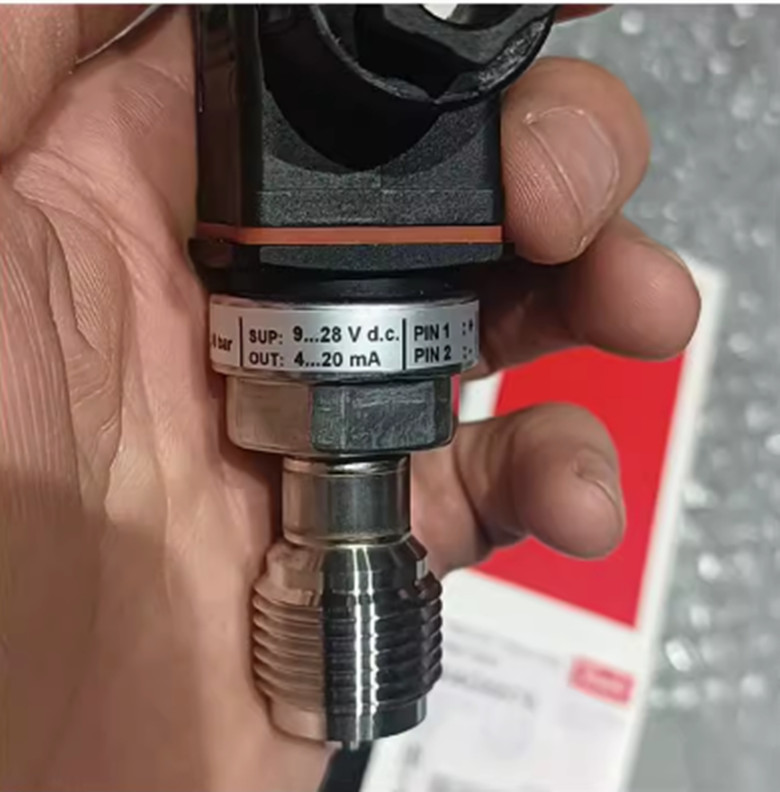 Danfoss MBS1900 064G6575 pressure sensor