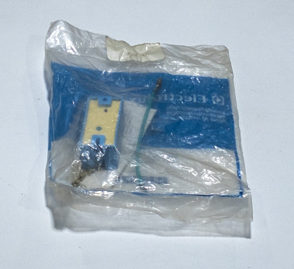 Electrolux 5303912606 Range Spark Module