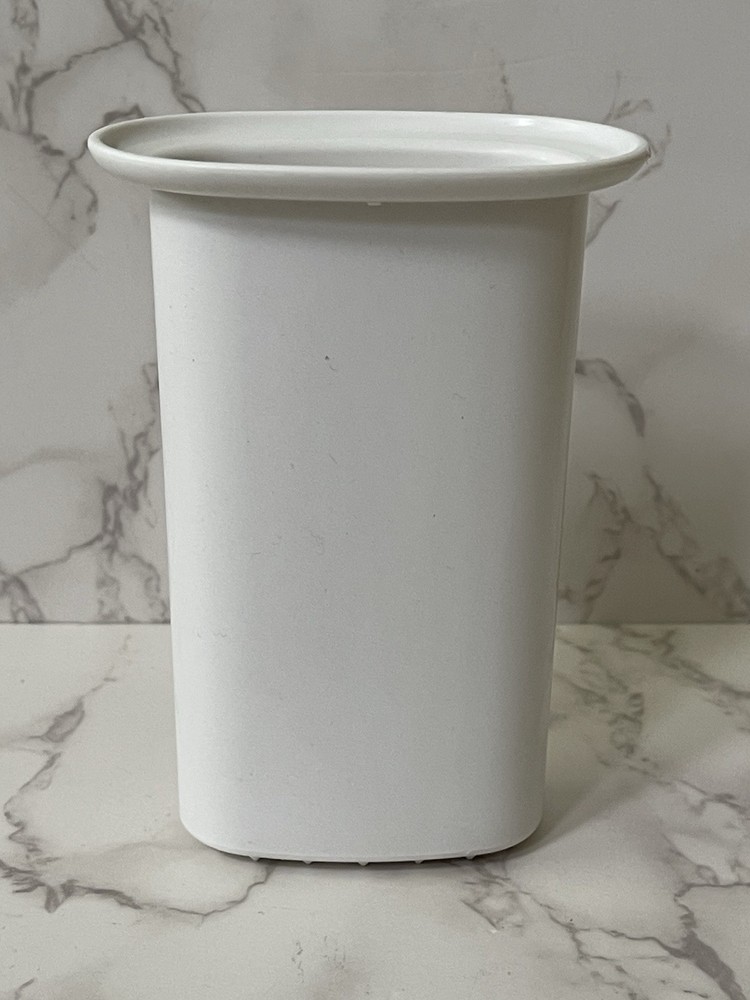 Black & Decker Quick N Easy Plus Food Processor Replacement Part Pusher FP1400