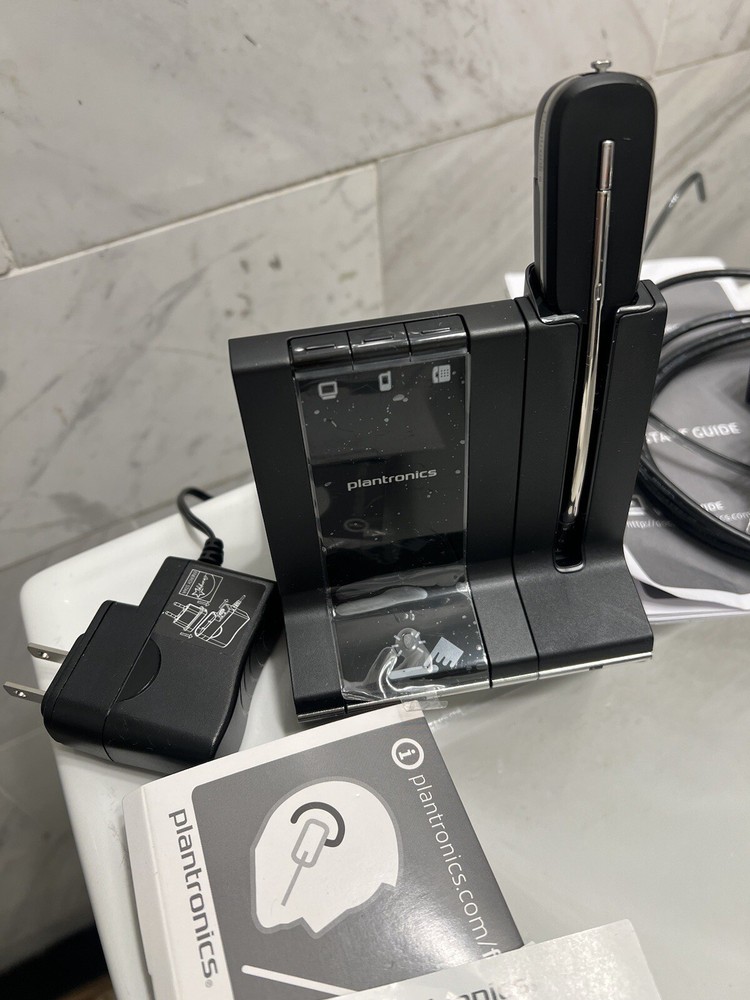 AS IS/ Plantronics Savi W740 Multi-Device Wireless Bluetooth Headset System