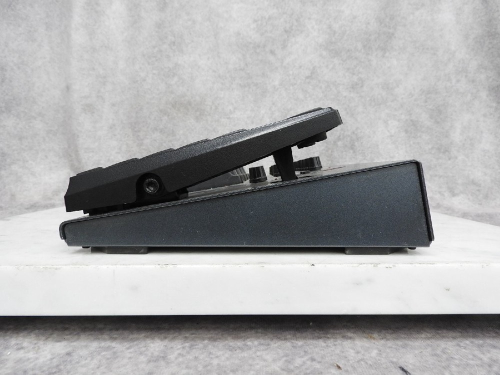 Boss ME 80 Guitar Multi Effects Processor Pedal Tested Working Used