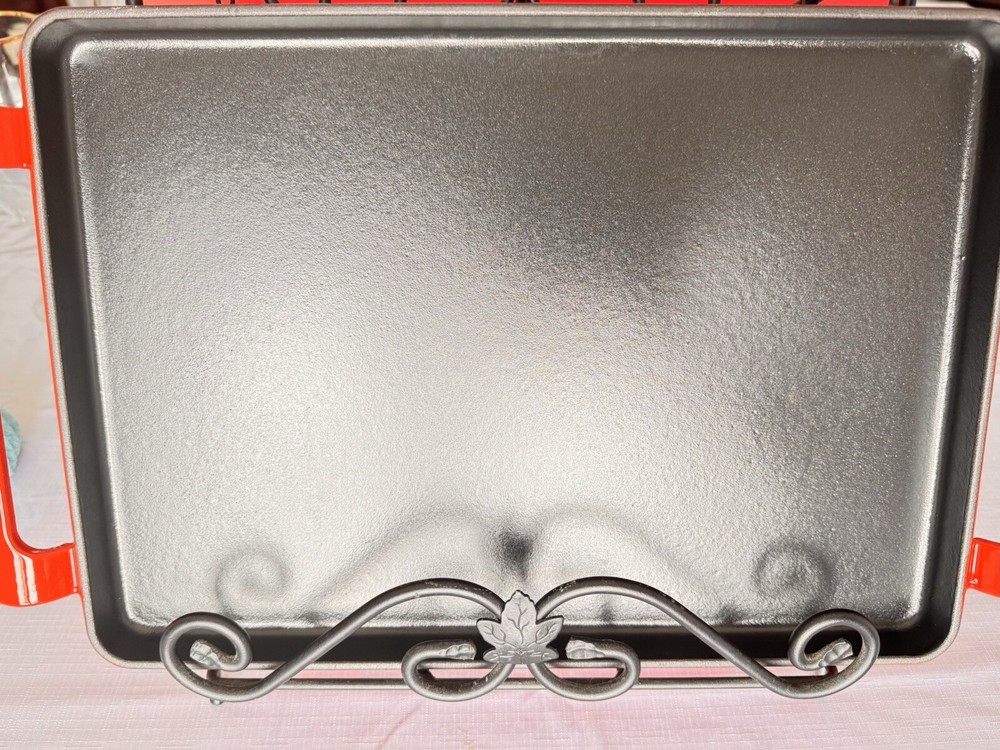Cast iron griddle rectangularChasseur 16.5" x 9.75" in Beautiful Red Heavy Duty