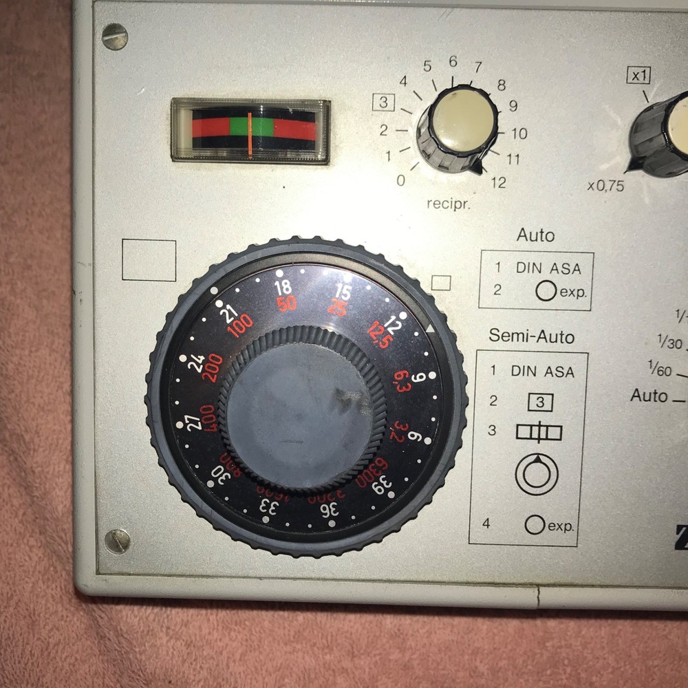 Zeiss Prontor shutter with M63 camera control