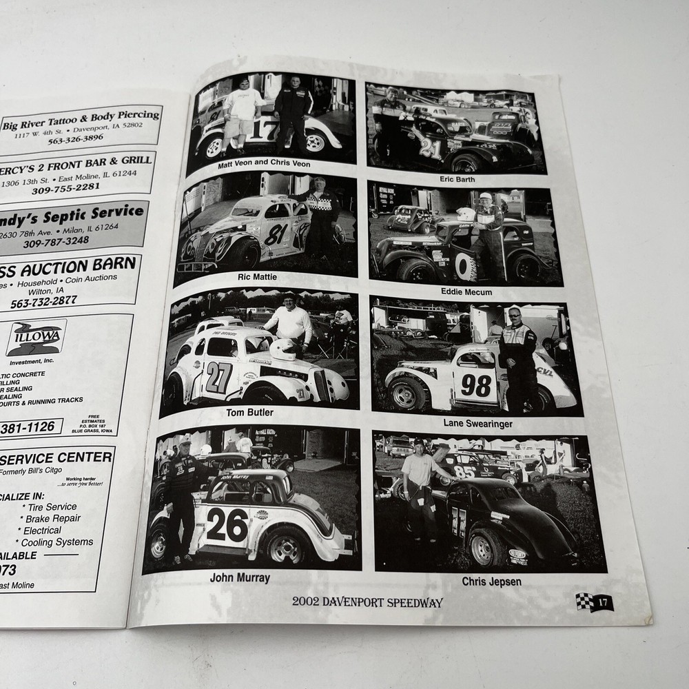 Davenport Speedway Souvenir Racing Program 2002 Featuring 2001 points And Pics