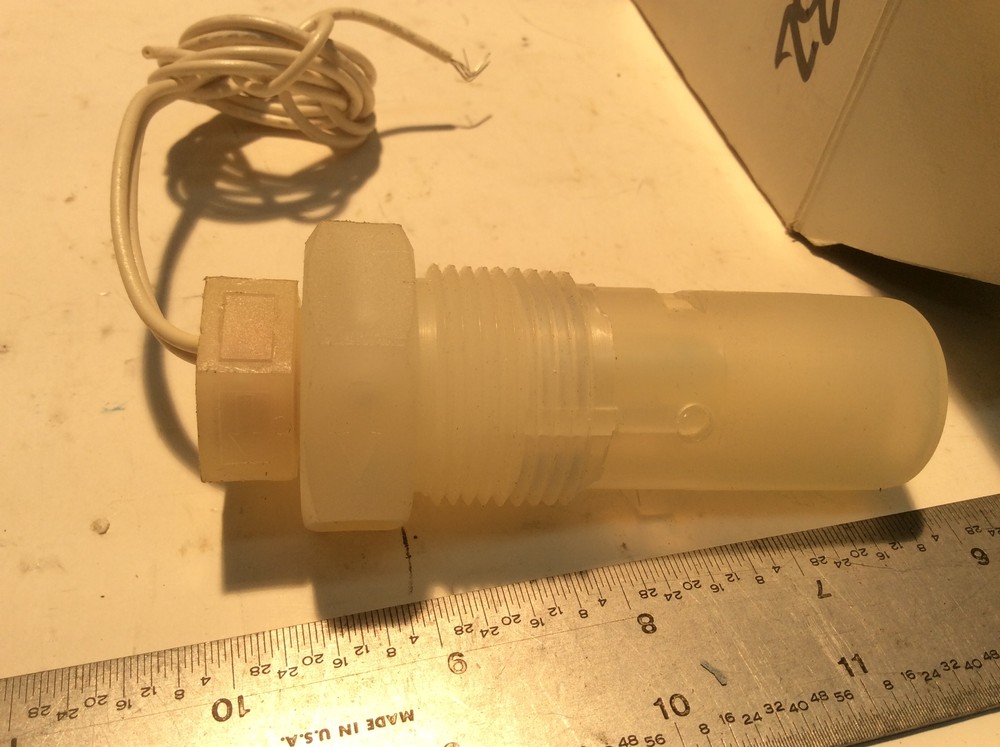 Madison Co. Side Mount Float Switch, 1" NPT threads New (132)