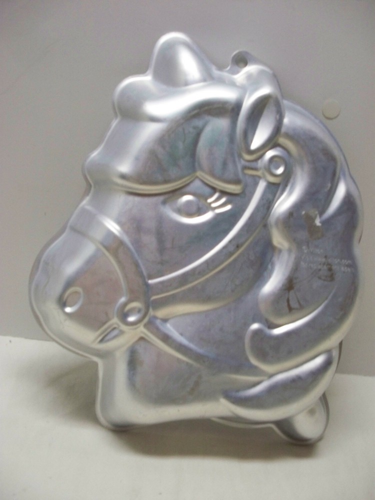 Wilton Horse Head Cake Pan Mold