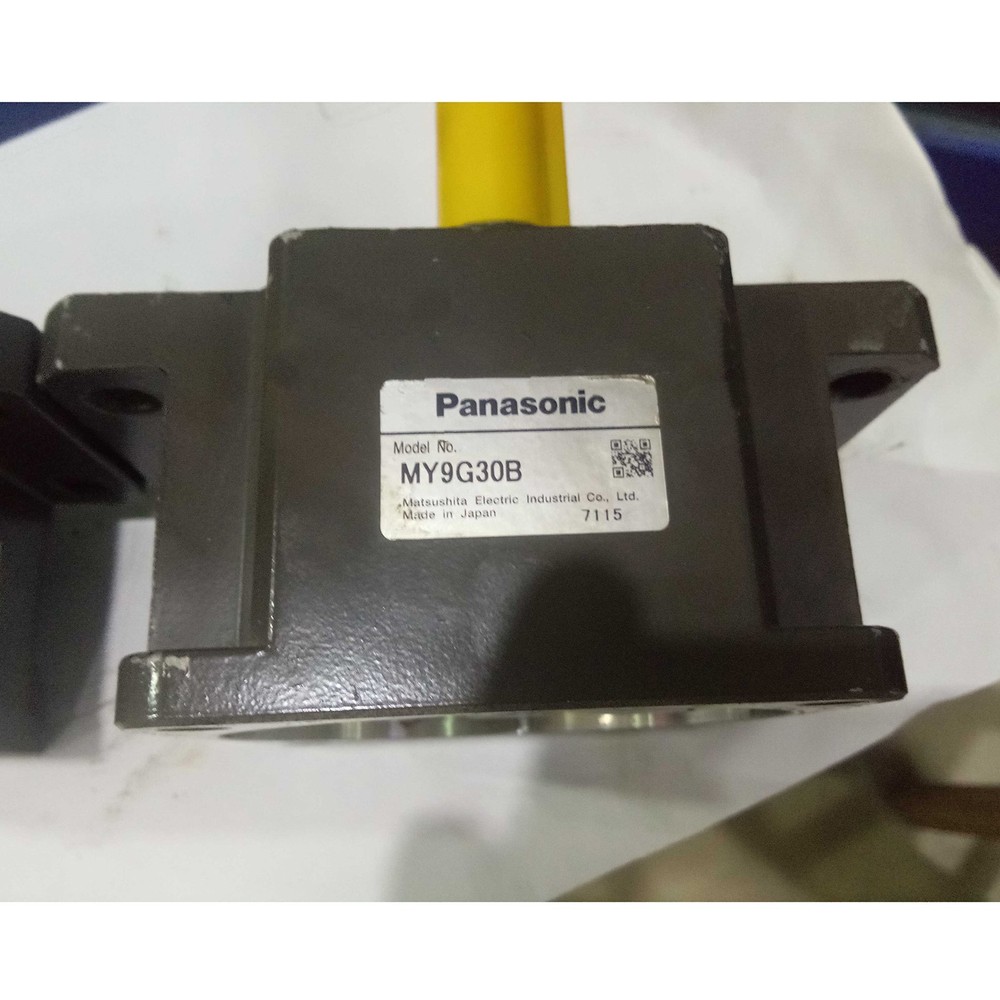 1PC New Panasonic MY9G30B Motor Gear Head In Box Expedited Shipping