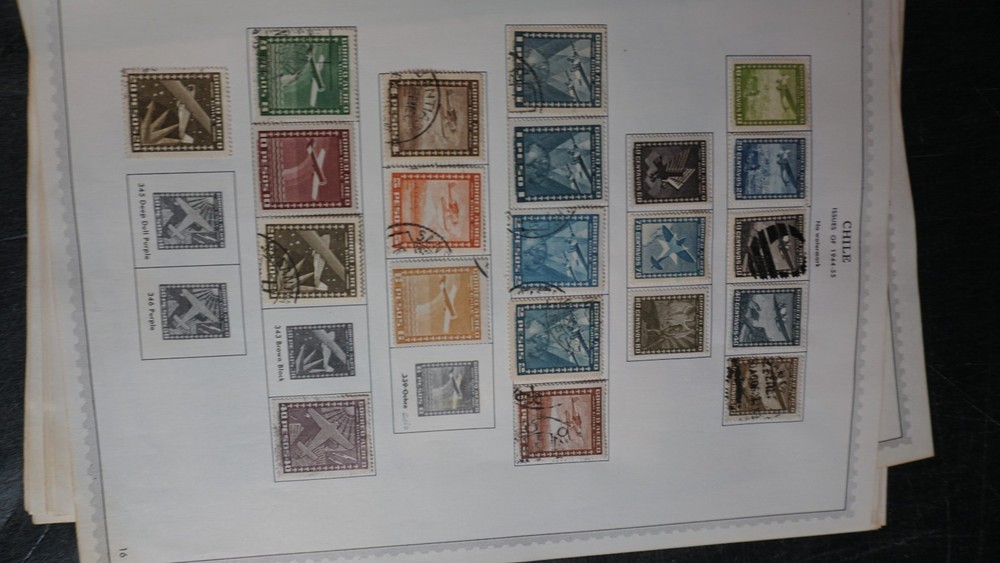 Chile fine collection on pages