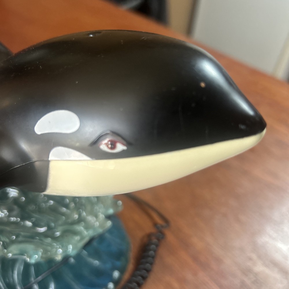 Orka Whale Phone
