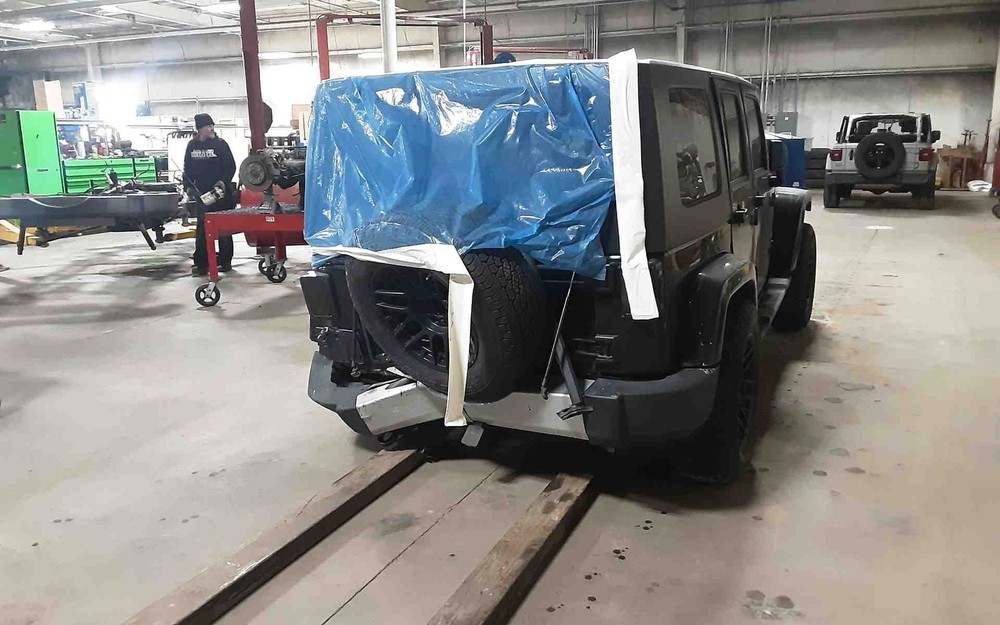 Used Windshield Frame fits: 2010 Jeep Wrangler Grade A