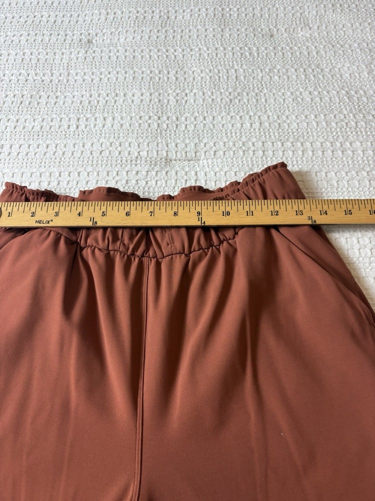 Lululemon Keep Moving Pants Savannah Size 8 Rust/Orange- Missing Drawstring