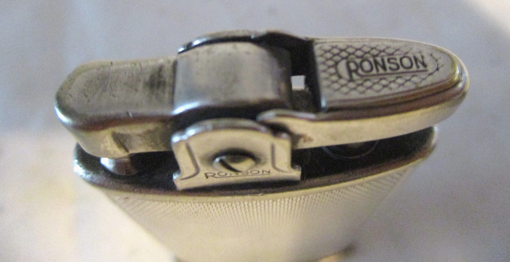 Vintage Ronson Sterling Silver Lighter
