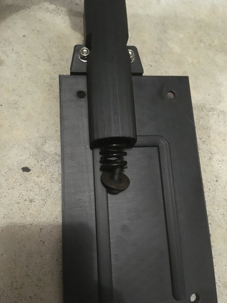 Chief Vertical License Plate Mount