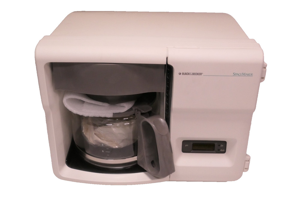 BLACK+DECKER Spacemaker ODC325R Under-Cabinet 12-Cup Programmable Coffee Maker