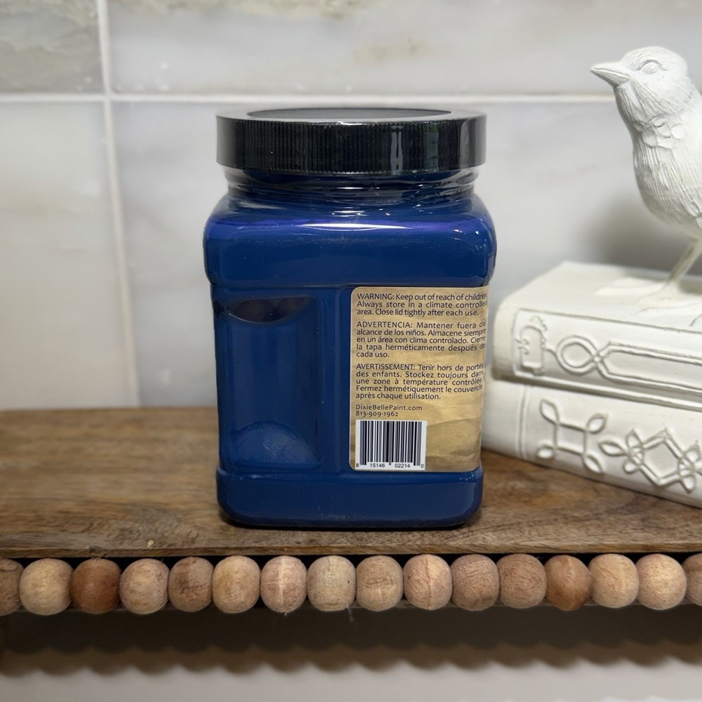 Dixie Belle chalk paint Bunker Hill Blue 32OZ