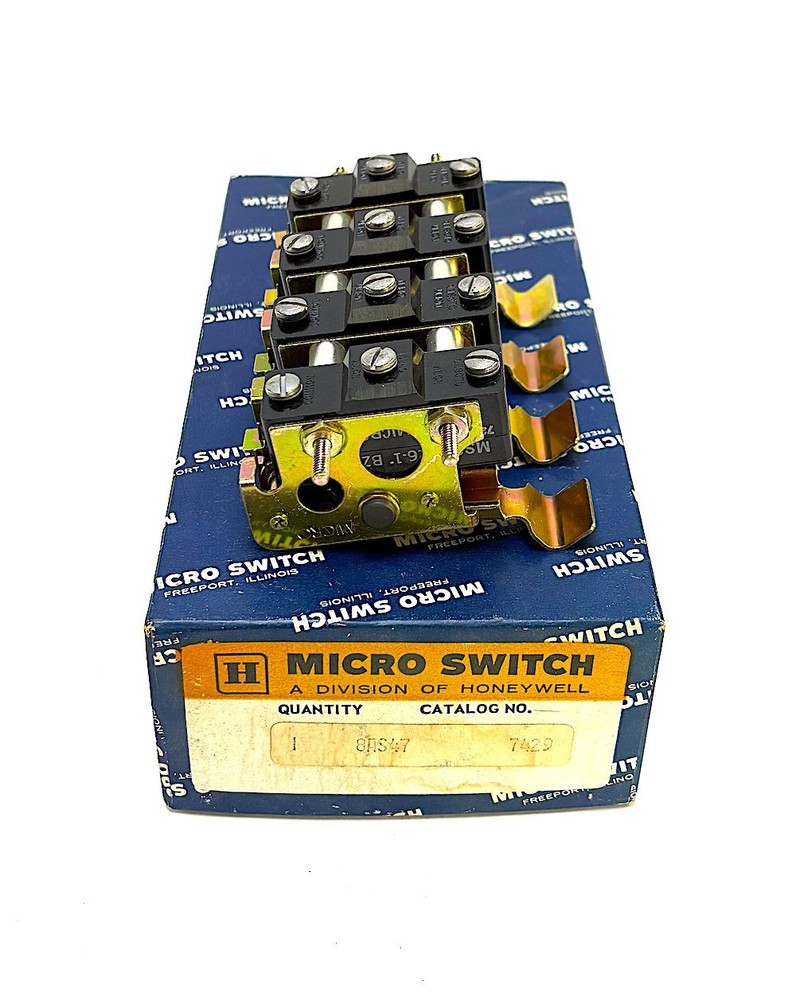 Micro Switch 8AS47 Rotary Cam Switch (New)