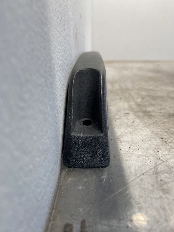 2007 GMC C7500 Grab Handle (782-10284)