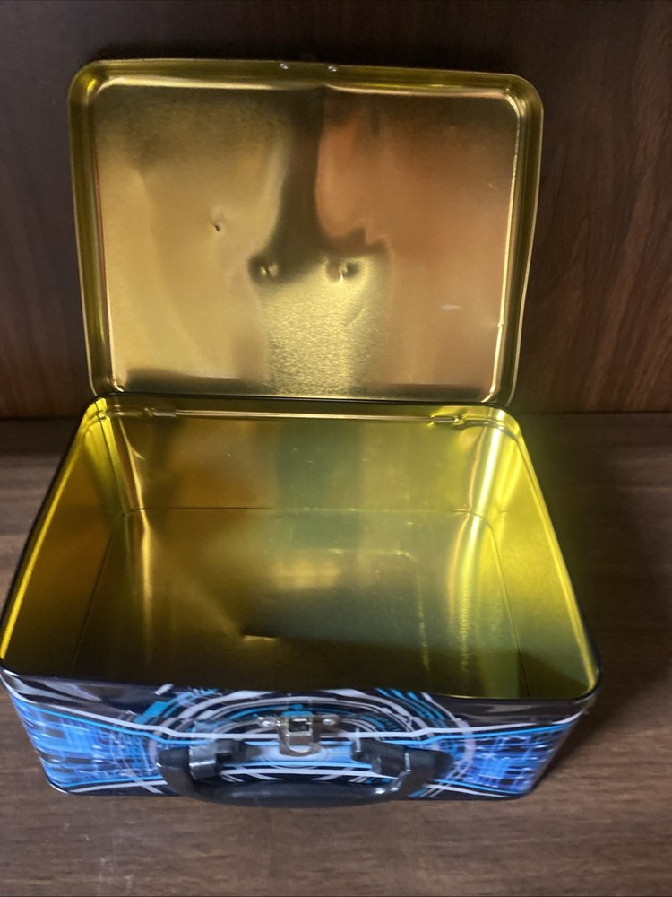 Pokémon 2015 Metal Lunch Box