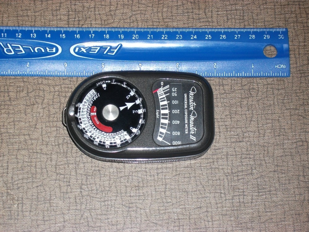 WESTON MASTER 2 Model 735 UNIVERSAL EXPOSURE LIGHT METER with BOX & MANUAL