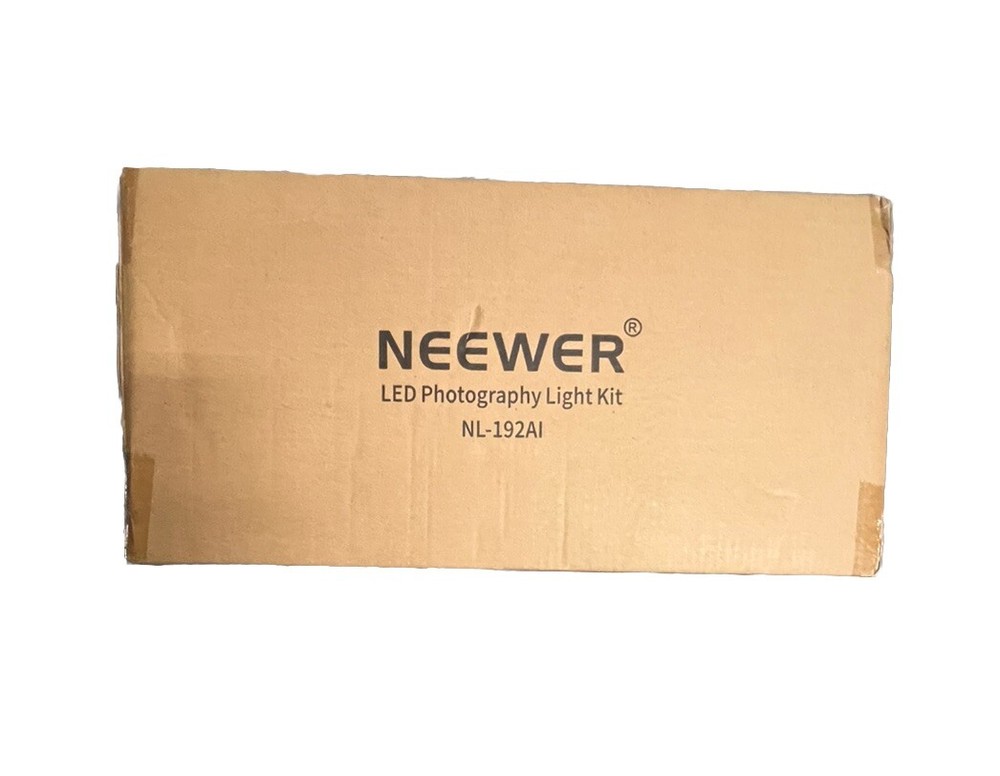 Neewer 13” LED Video Light Panel Light System. NIB NL-192AL
