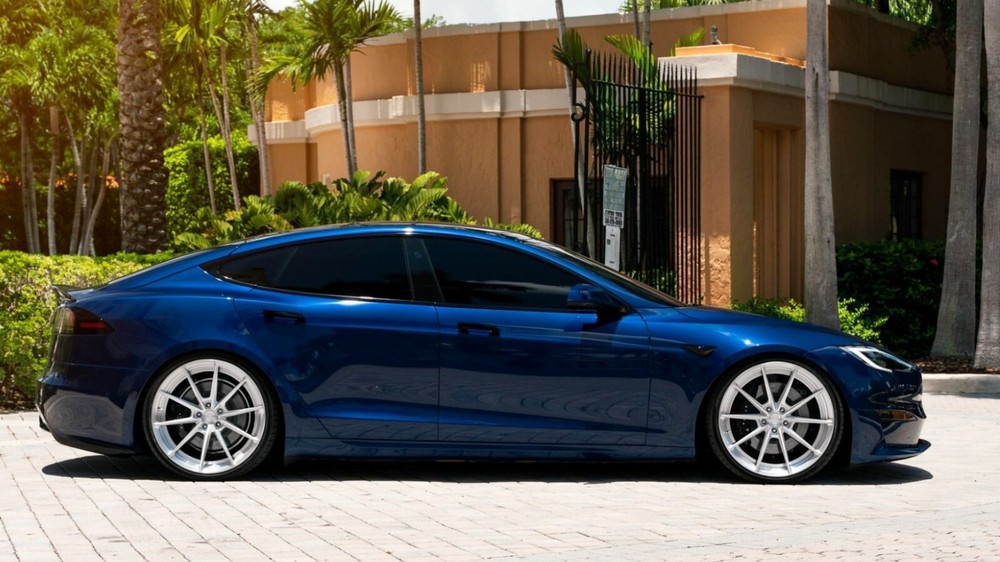 TESLA MODEL S EVOLUTION LOWERING LINKS KIT 2013 TO 2020 (PRECISION ADJUSTMENT)